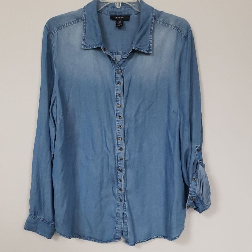 Style & Co Button-Up Shirt Womens L Soft Chambray Lyocell Roll Tab Western Chore